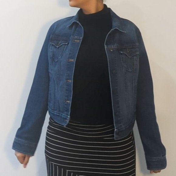 Old Navy classic wash denim jacket - Picture 2 of 5